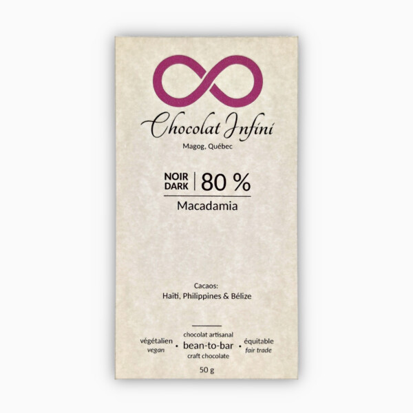 Picture of a macadamia nuts-flavoured 80 % dark chocolate bar.