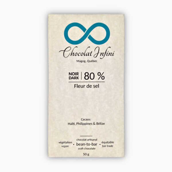 Picture of a fleur de sel-flavoured 80 % dark chocolate bar.